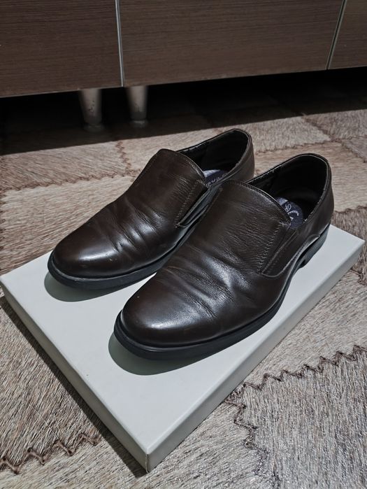 Мужские туфли коричневые