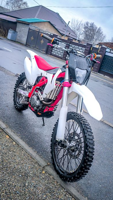 Продам эндуро 250 куб