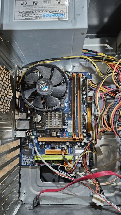 Продам 2 компьютера g31 и запчасти