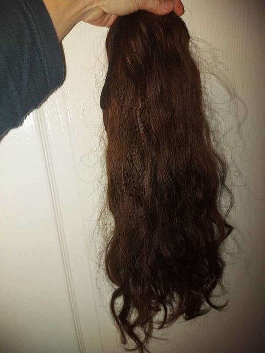 Българска  плътна коса от перукер, 52см,4треси,ръчно трaсиране