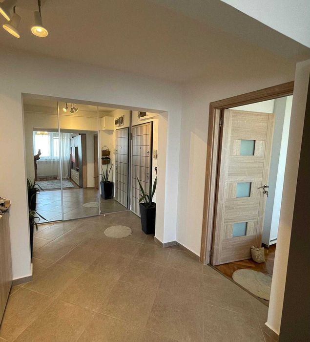apartament cu 2 camere ultra spațios (68 mp) si balcon