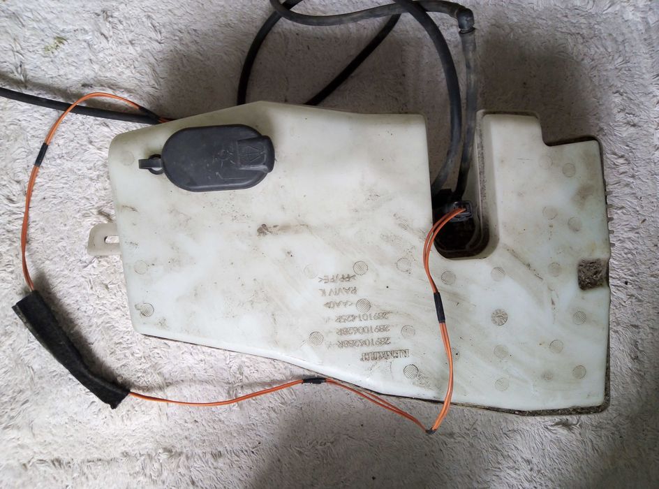 Запчасти. Продам на РЕНО ДАСТЕР