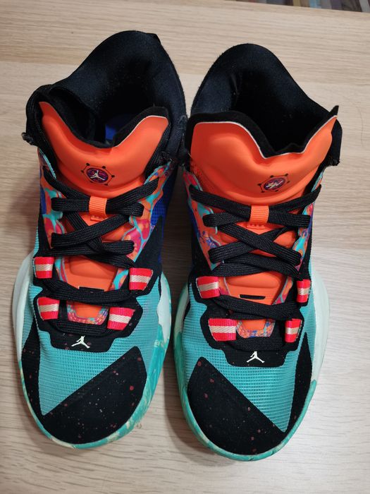 Jordan. Nike. Mărimea 38