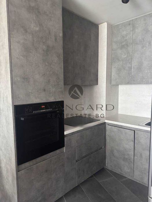 Продава се Двустаен апартамент в Пловдив, Остромила - 67 кв.м за 2206 €/кв.м - Снимка #4