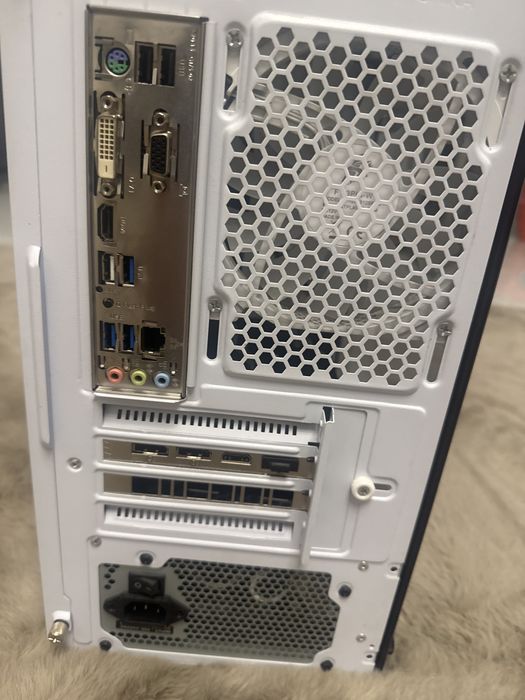 Pc gaming RTX 2060, amd ryzen 5 5500