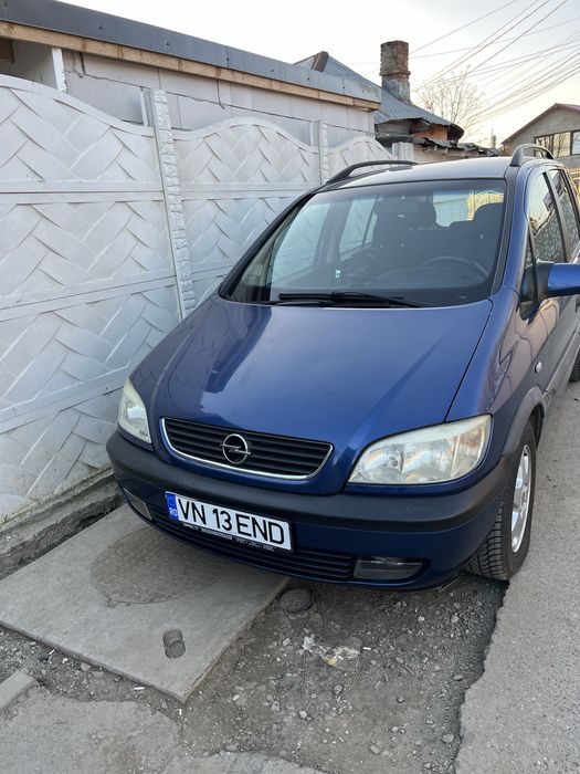Proprietaer vand alfa romeo 1.9 diesel si opel zafira 1.8benzina
