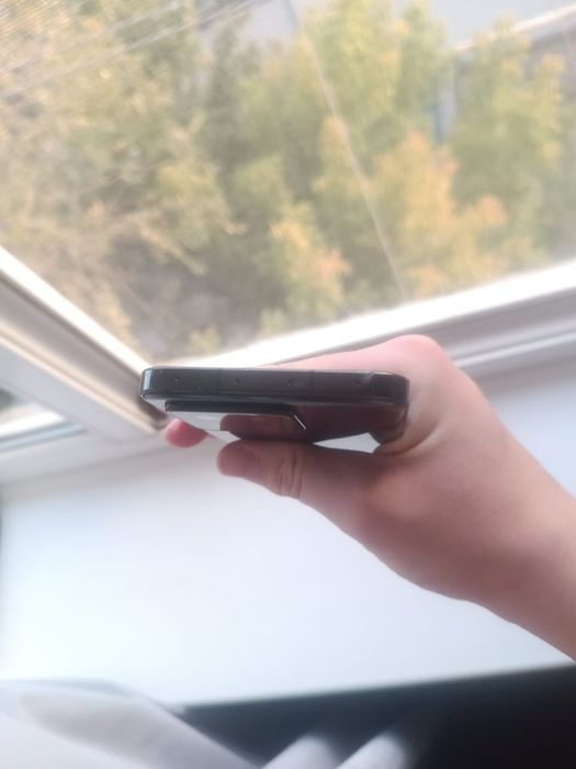 Xiaomi 13 12/256 CN не вериф