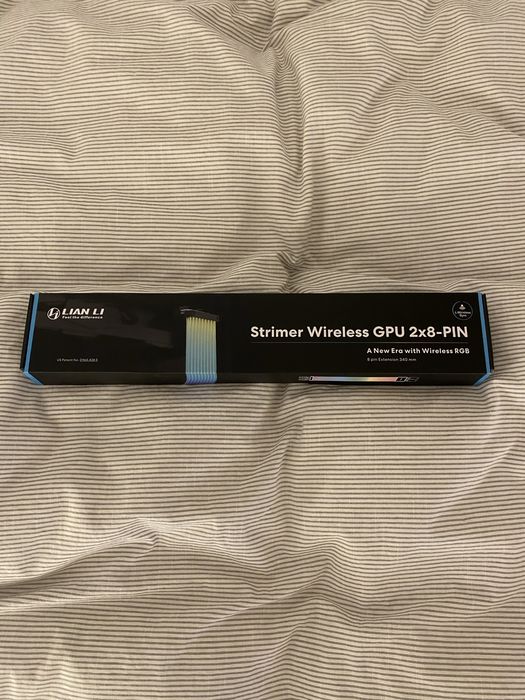 Lian Li Strimer Wireless 8 pini GPU Cablu RGB cu garanție