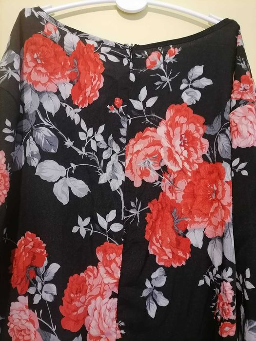 Дамска дълга официална рокля от полиестер