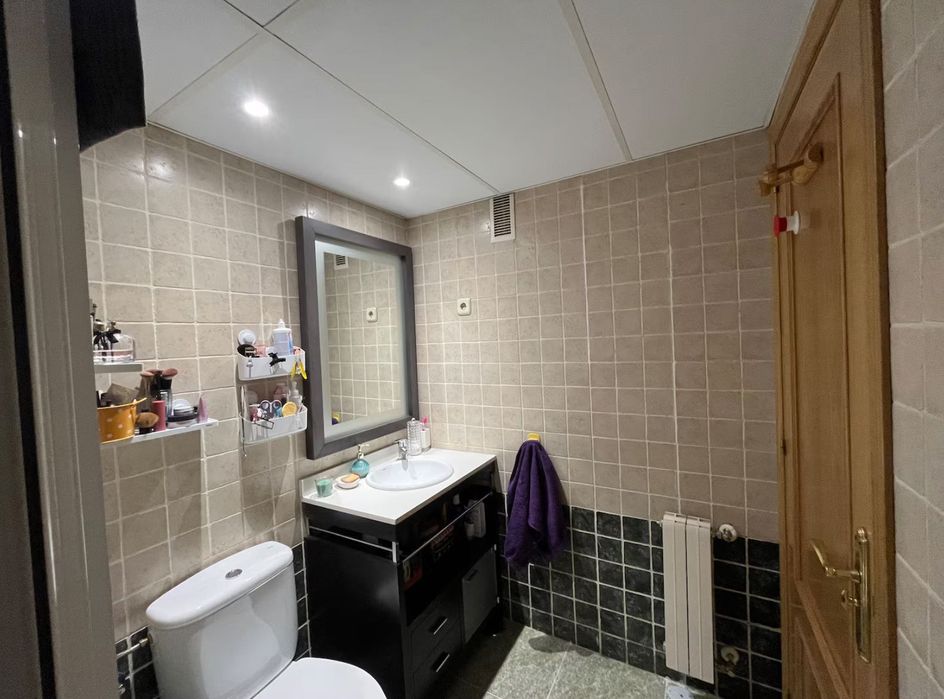 Тристаен апартамент под наем Надежа 1 550 ЕВРО