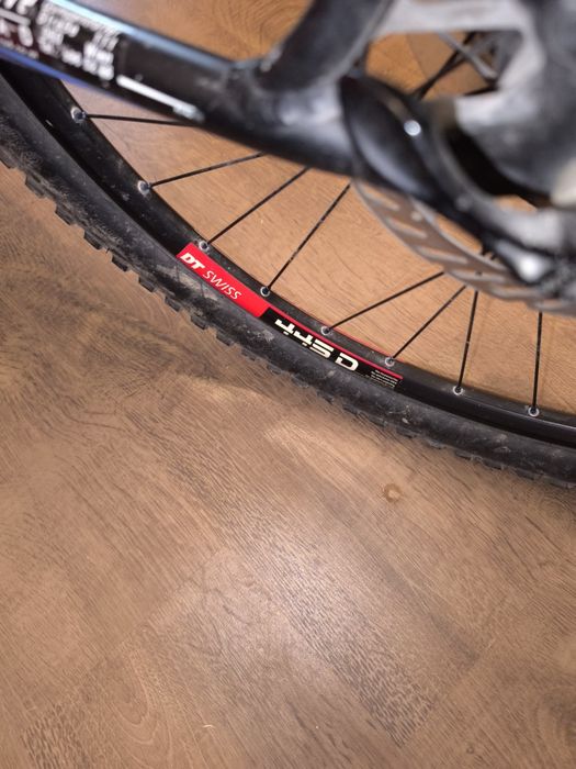 Specialized колело