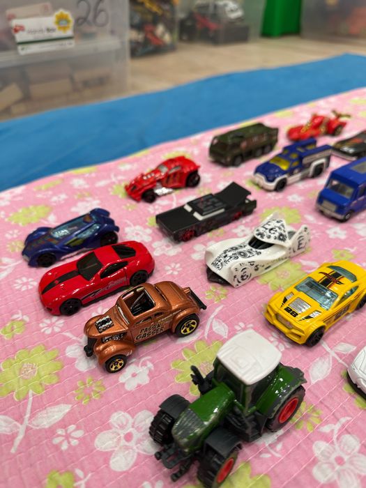 Машинки для мальчиков