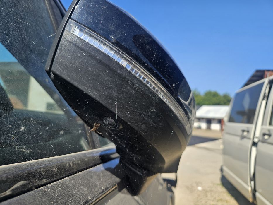 Ляво/дясно огледало за Vw Touareg 2025г