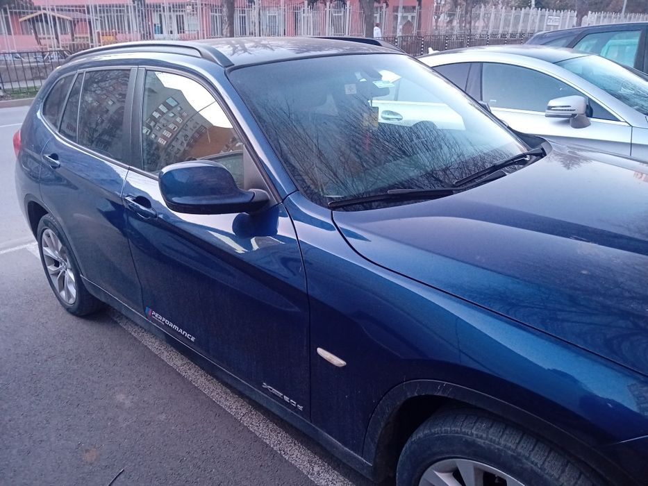 Продавам ВМW X 1