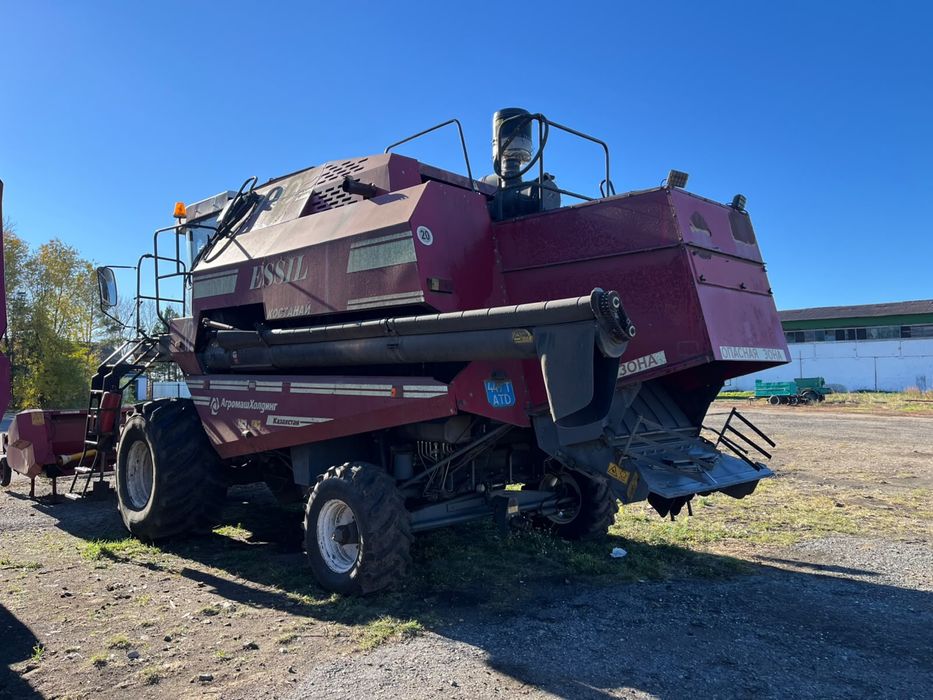 Продам комбайн Esil 740