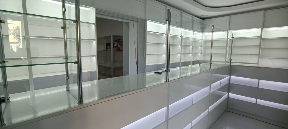 Мебель на заказ для аптек