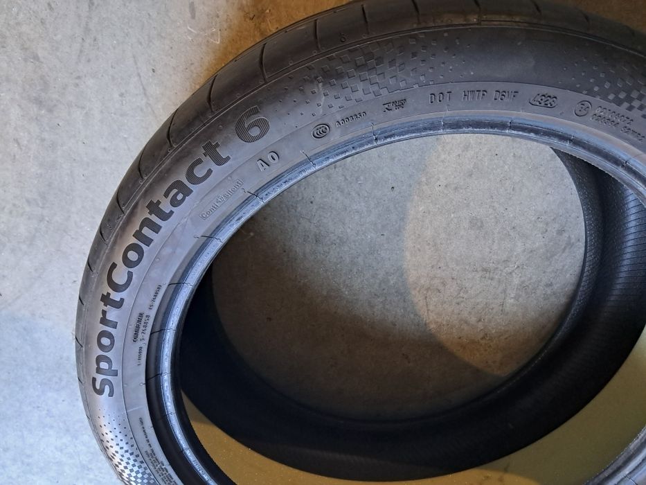 Anvelope second vara 285 40 R22 Continental