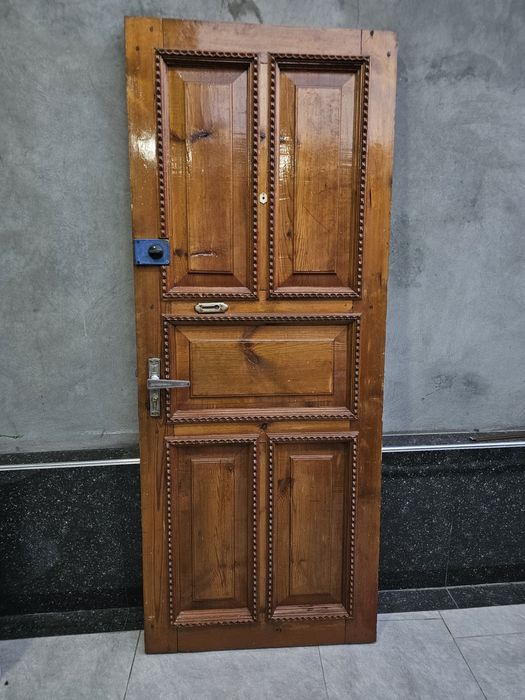 Входная дверь продаю