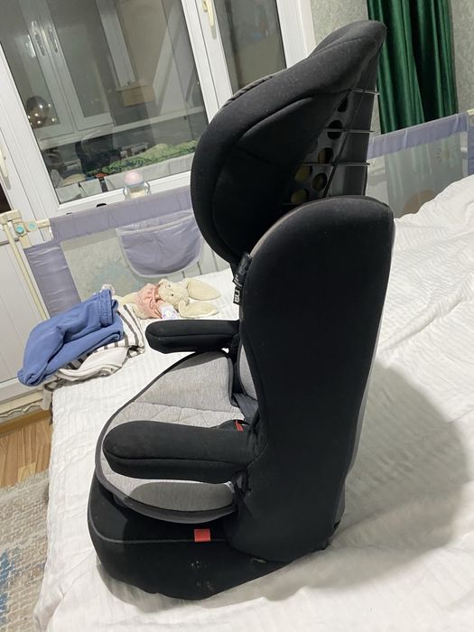 Автокресло Mothercare