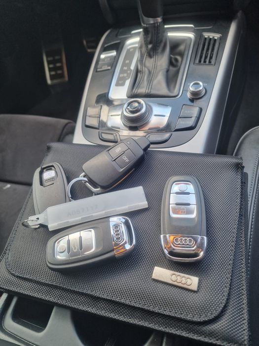AUDI A5 2013.Sortback .(Webasto)