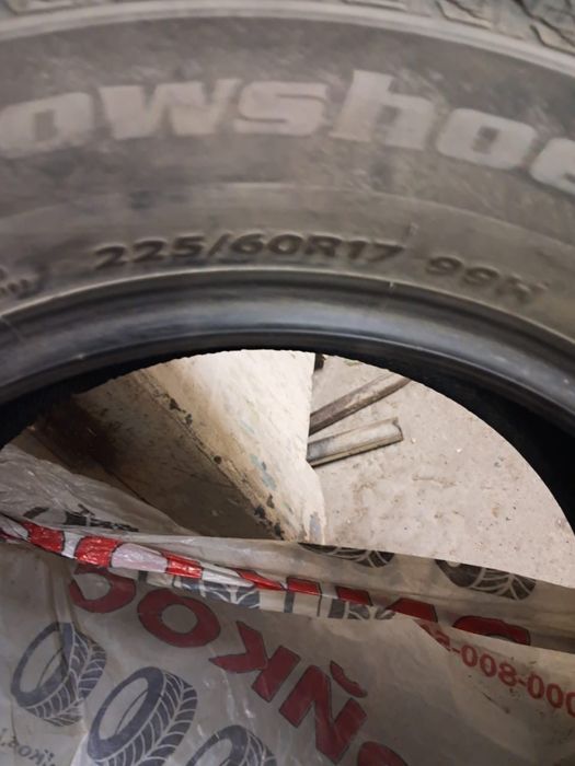 Продам зимние шины липучка