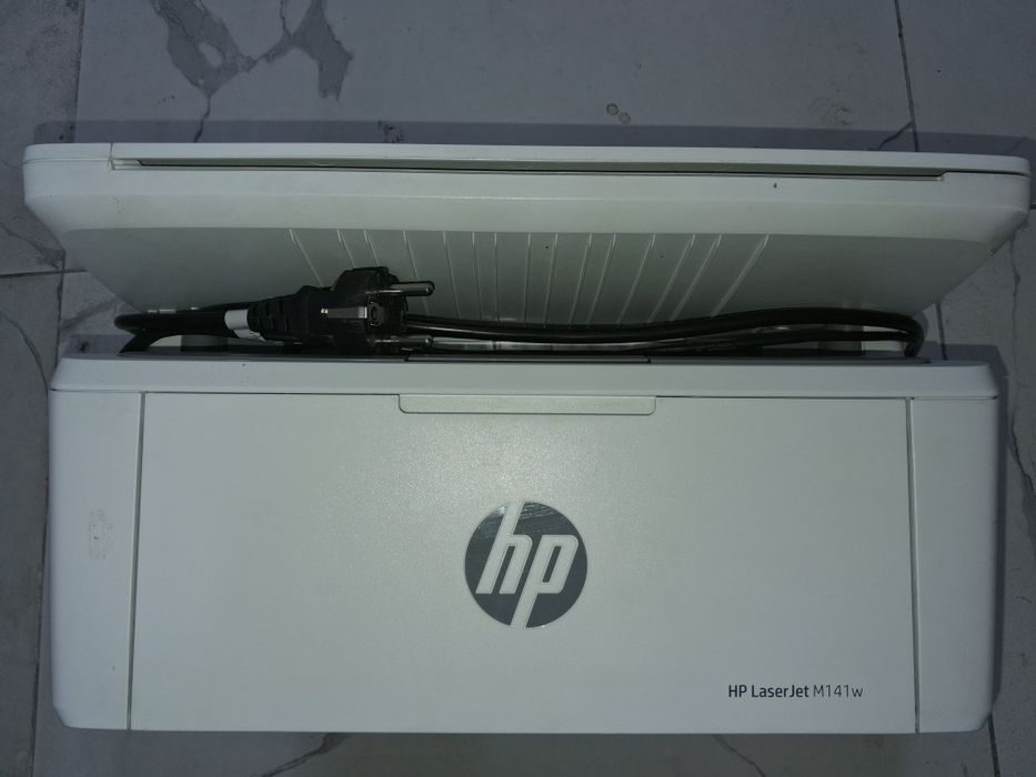 СРОЧНО продам HP LaserJet M141w Wi-Fi МФУ 3в1 принтер сканер копир