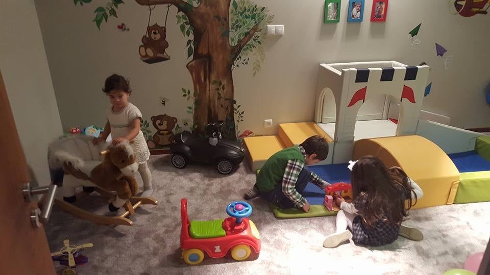 Детски центр, playground, естествена кожа