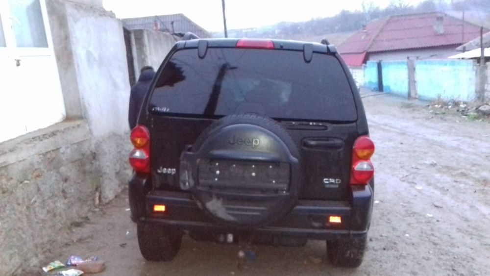 Dezmembrari Jeep CHEROKEE (KJ) (2001-2008) 2.8 CRD 4x4 Motorina