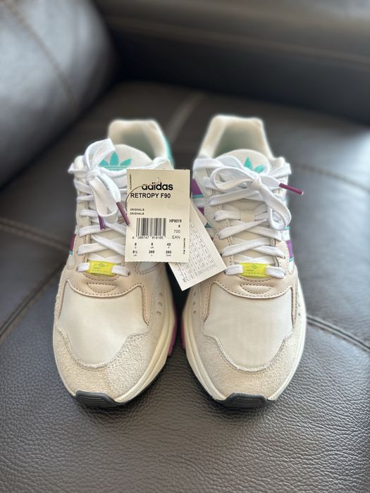 Маратонки Adidas
