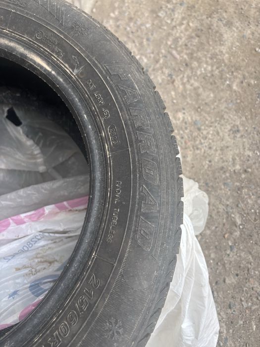 Продам покрышки 215/60/16