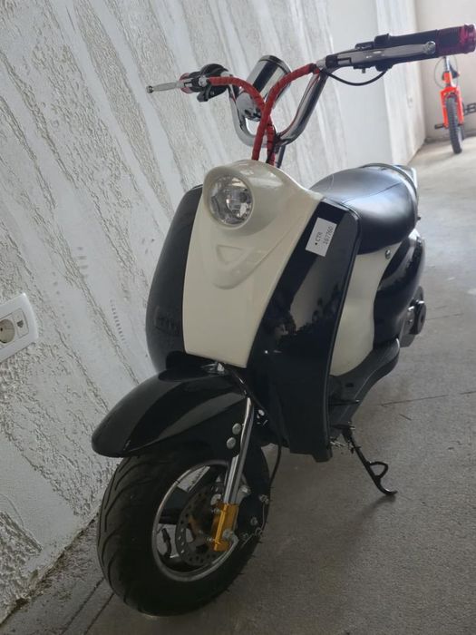 Mini Scooter Classic Black 350W 36 volti 3 trepte -A-