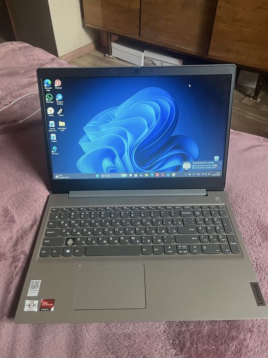 Lenovo 81w1