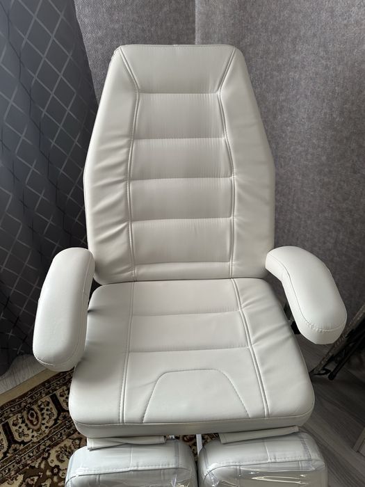 Педикюрное кресло