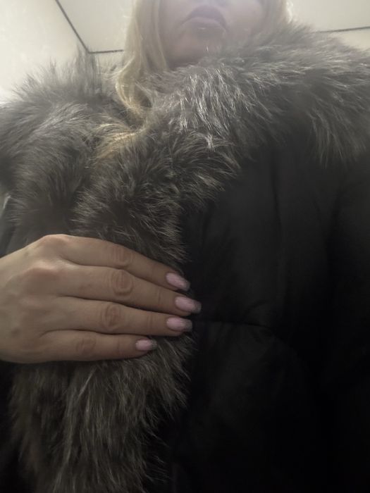 Продам куртку с чернобуркой