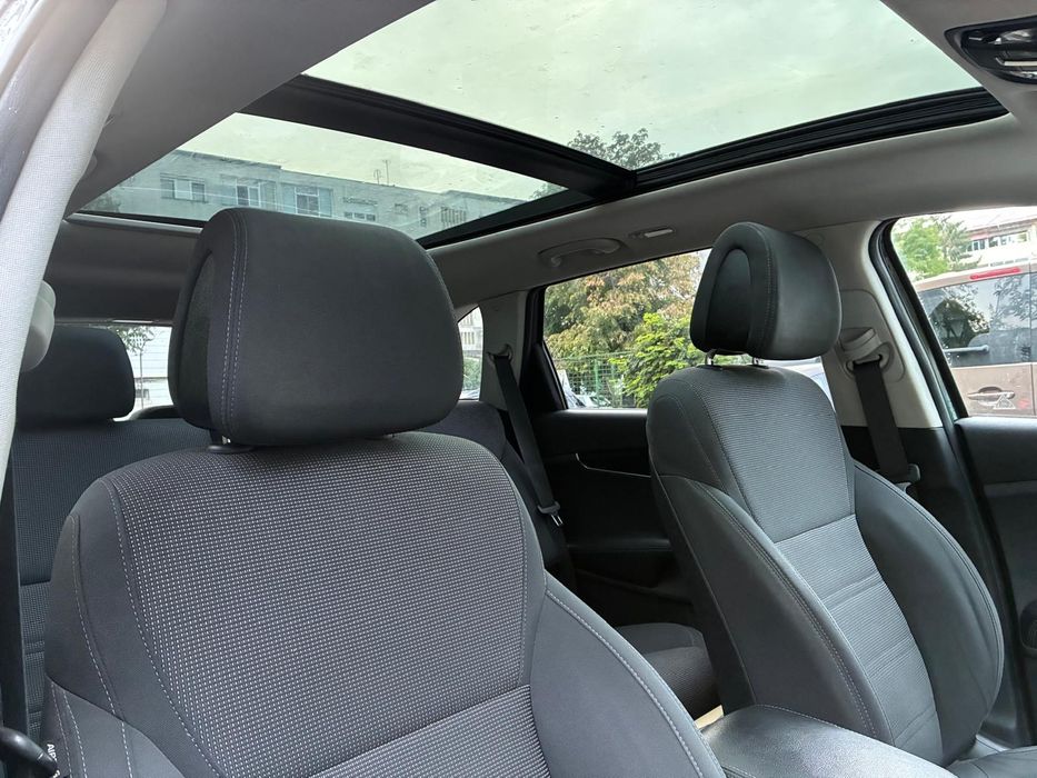 KIA Sorento 2WD Euro 6 Panoramic 7 locuri Navi