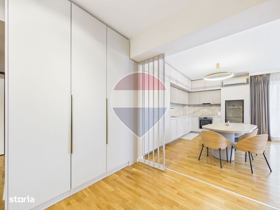 Apartament cu 4 camere de închiriat în zona Agronomie