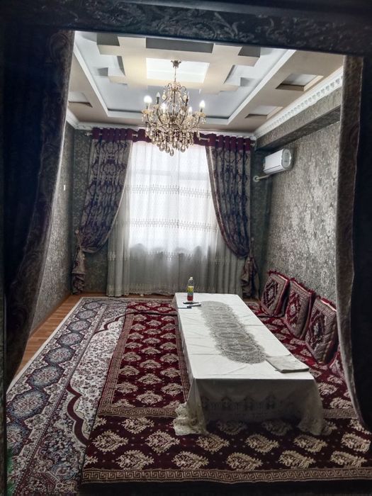 Qarshi shahar davlat hizmatlaridan utganda 4 etajli dollardan dom soti