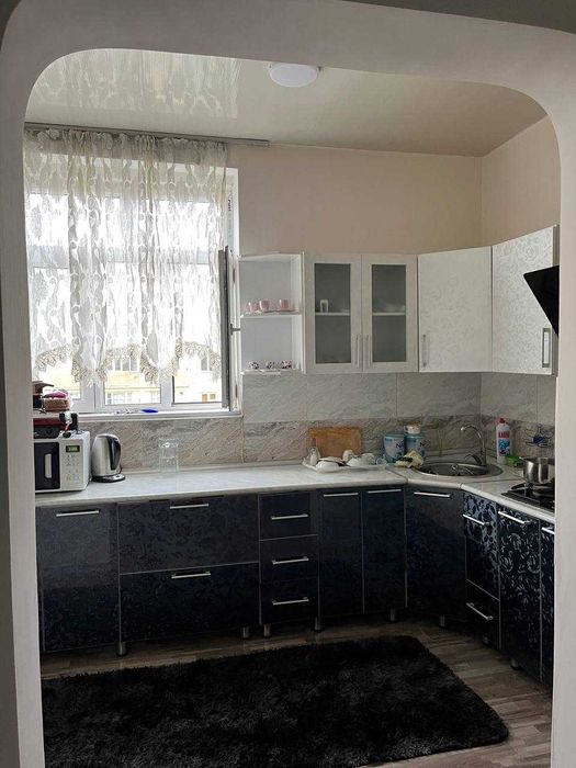 продайоться 5 ком квартира