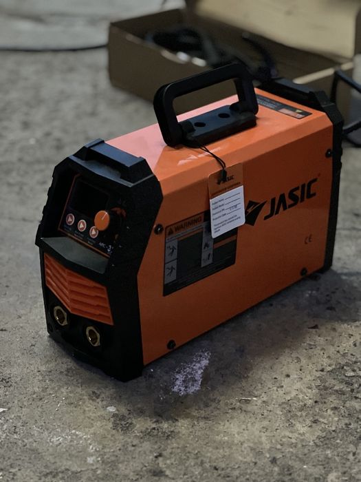 Продаю сварку JASIC ARC 320!!!