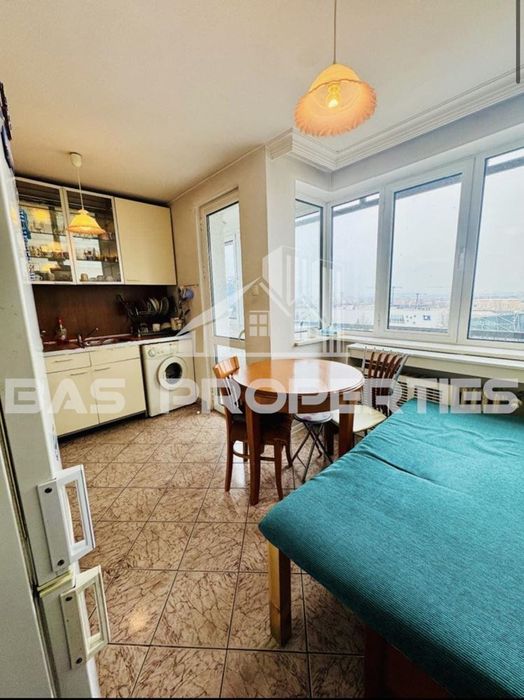 3-стаен в София-Младост 1 площ 96