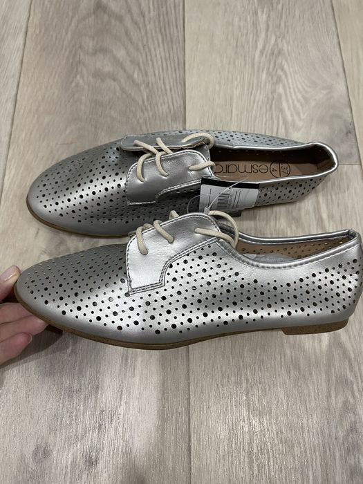 Новая обувь продам