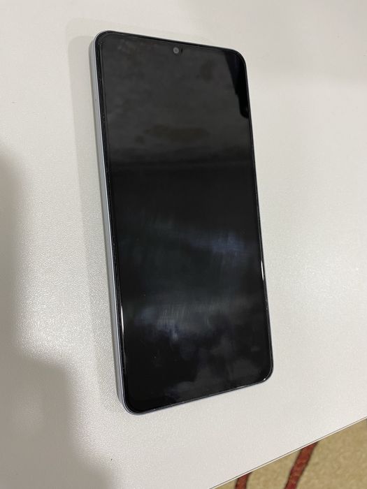 Продаётся телефон