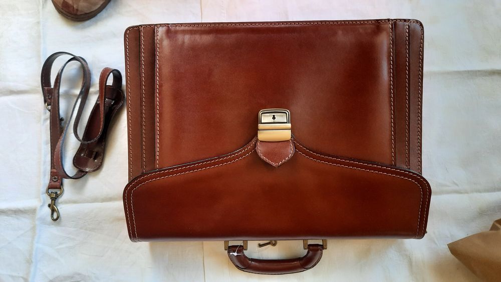 Servieta, geanta business, afaceri, barbati si femei, din piele, cadou