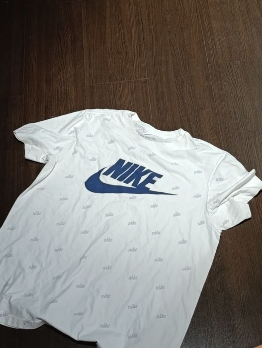 Тениски втора употреба