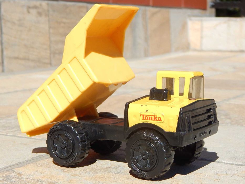 Jucarie basculanta cariera Tonka din tabla si plastic fab Mexic veche