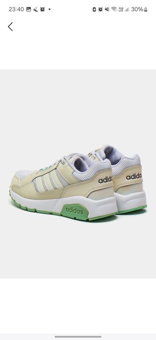 Кроссовки женские фирмы adidas