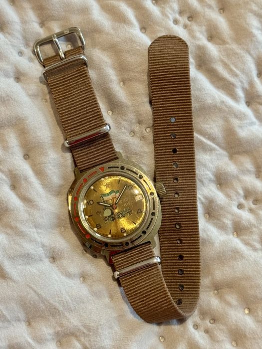 Часовник восток командирски