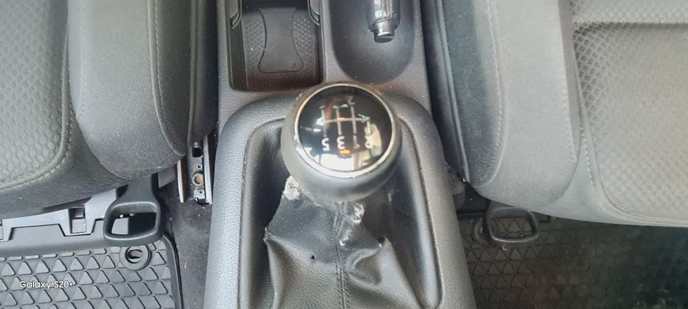 VOLKSWAGEN Golf Plus 2005 — imagine 3