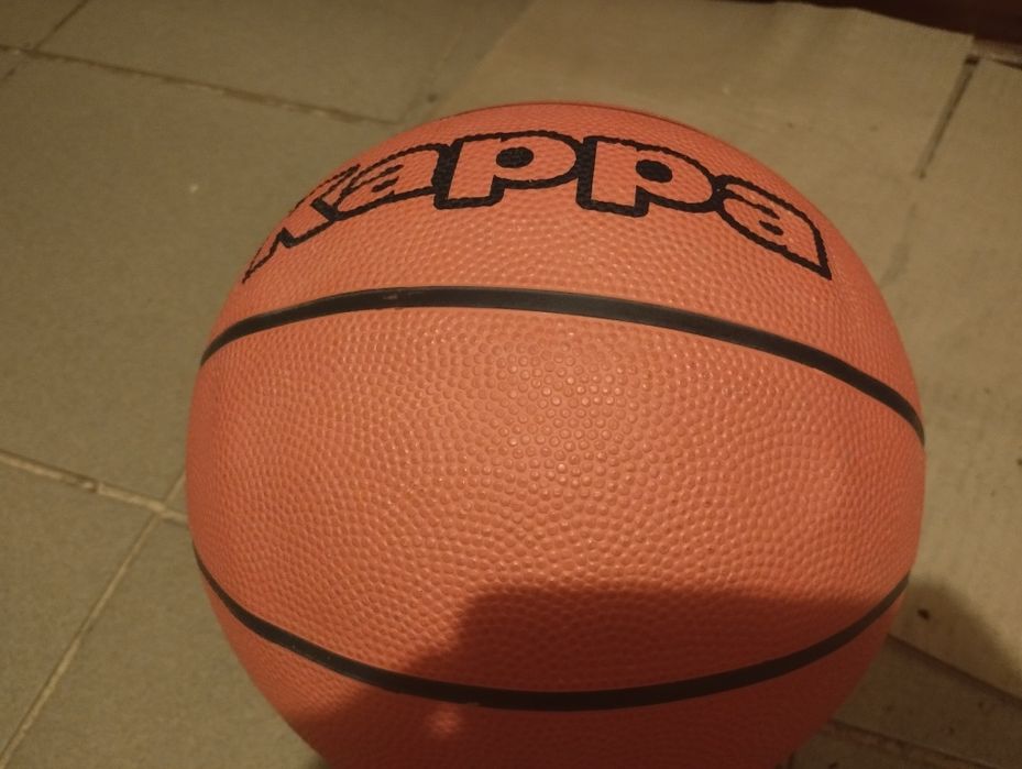 Нови 2 топки - баскетбол и волейбол