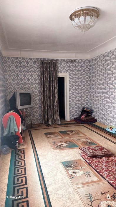 Эски шахарнинг марказидан файзли ховли